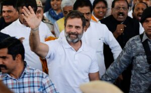 বিহাৰৰ জেন -জিক কি ক’লে ৰাহুল গান্ধীয়ে   নিৰ্বাচনৰ মাজতে ভোট চুৰিৰ বিৰুদ্ধে সজাগ হ’বলৈ আহ্বান