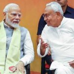 বিহাৰৰ জনতাক মোদী চৰকাৰৰ ১০ হাজাৰ টকাৰ টুপী । চৰকাৰ গঠন হোৱাৰ পাছতেই ভোট কিনিবলে দিয়া ধন পুনৰ উভতাই বিচাৰে চৰকাৰে। এইটো কল্যাণ নে ভোটৰ দাম ? এতিয়া প্ৰশ্ন হ’ল, একেই কৌশল অসমতো পুনৰাবৃত্তি হ’ব নেকি?