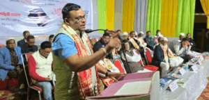 অসমত কংগ্ৰেছ দললৈ কেইবাগৰাকীও উল্লেখযোগ্য ৰাজনৈতিক আৰু সামাজিক ব্যক্তিত্বে যোগদান কৰি দলটোক শক্তি যোগালে। এই যোগদানৰ নেতৃত্ব দিছিল পূৰ্বৰ AAMSU সভাপতি ৰেজাউল কৰিম চৰকাৰে, যাক APCC সভাপতি গৌৰৱ গগৈয়ে আদৰণি জনালে।