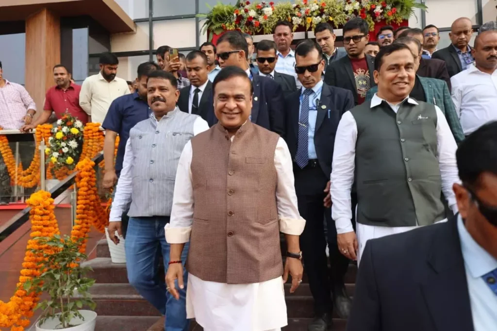 Deleted বিজেপিৰ ‘পইণ্ট-ব্লেংক শ্বট’ ভিডিঅ’ক লৈ গোচৰ ৰুজু, কংগ্ৰেছ আৰু বিজেপি দুয়ো পক্ষৰ অভিযোগ